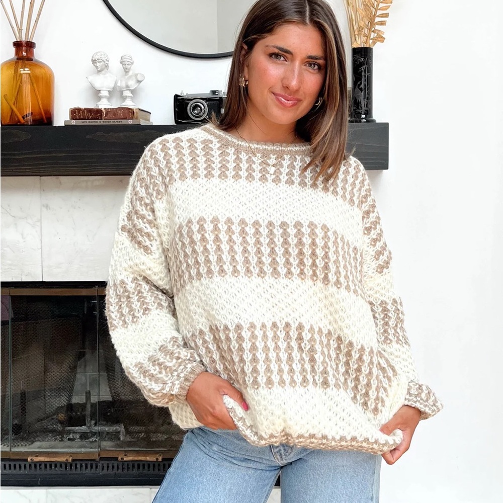 Dana Sweater- Grey Bandit